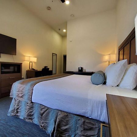 Best Western Plus Main Street Inn Brawley Bagian luar foto