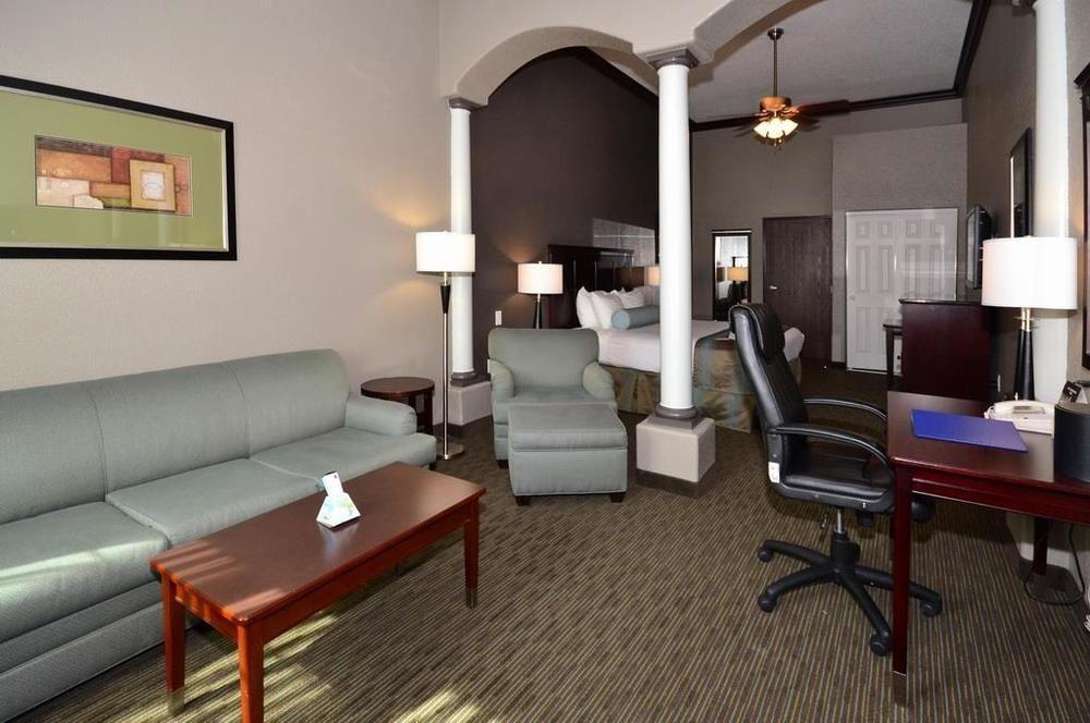 Best Western Plus Main Street Inn Brawley Bagian luar foto