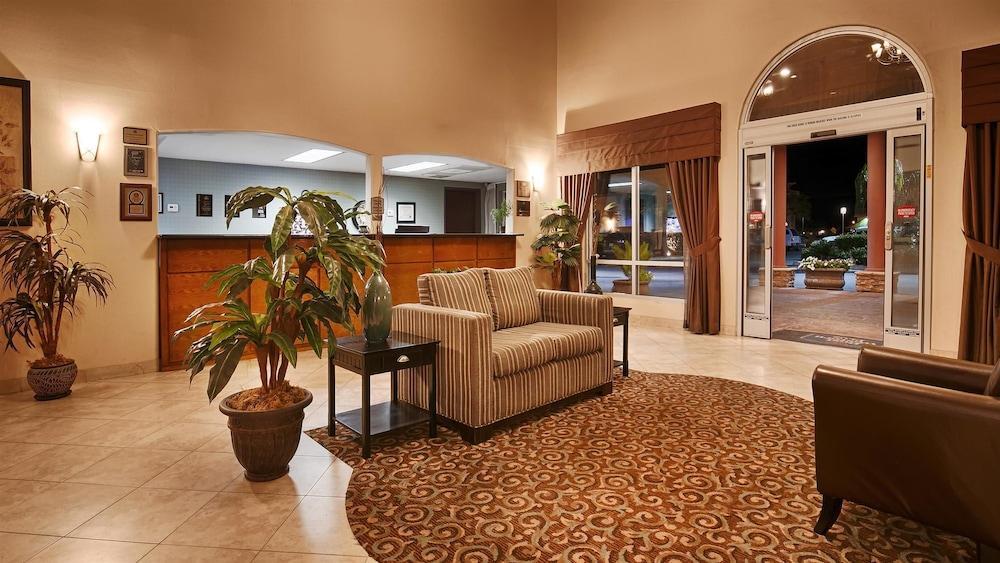 Best Western Plus Main Street Inn Brawley Bagian luar foto