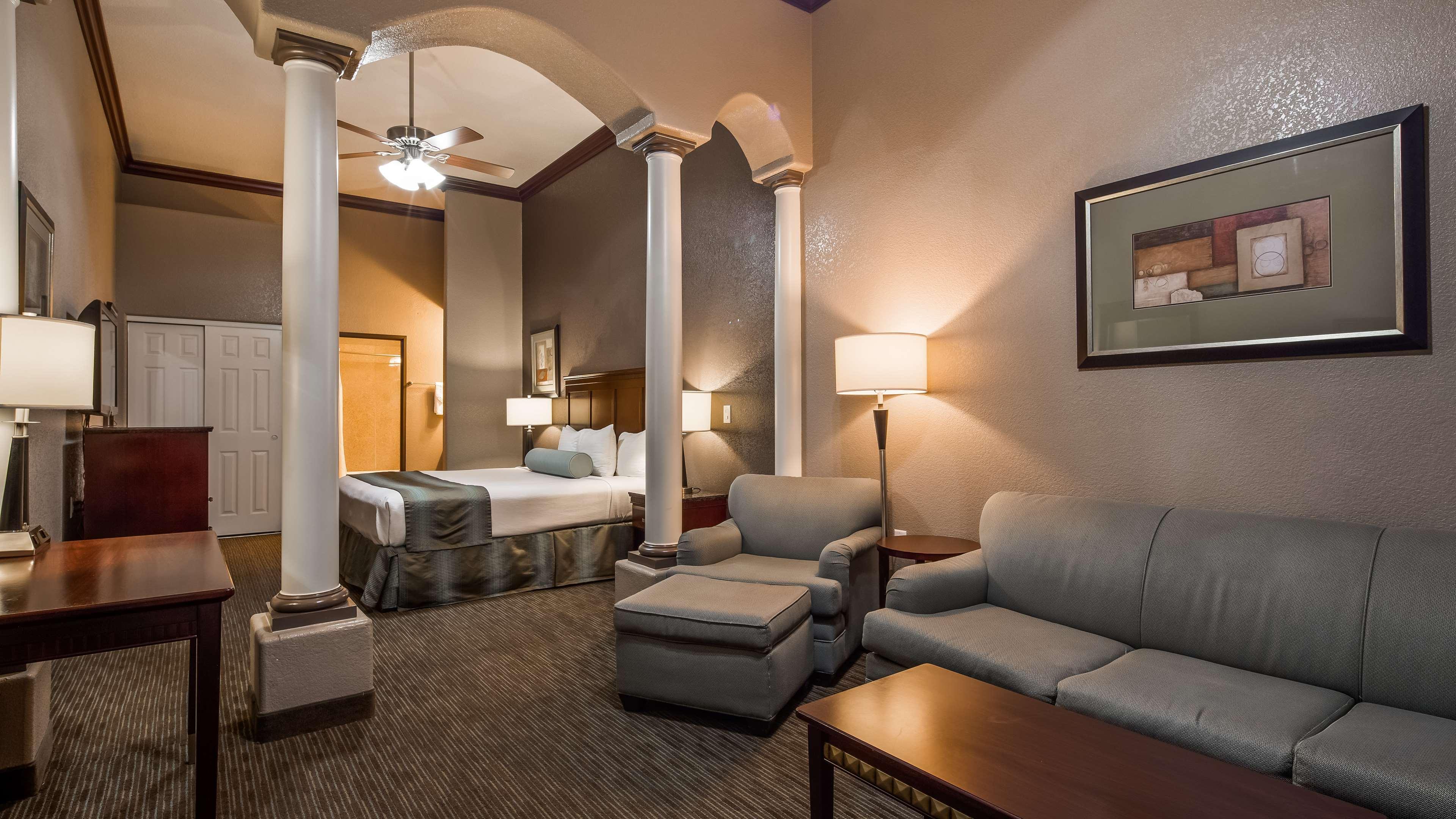 Best Western Plus Main Street Inn Brawley Bagian luar foto