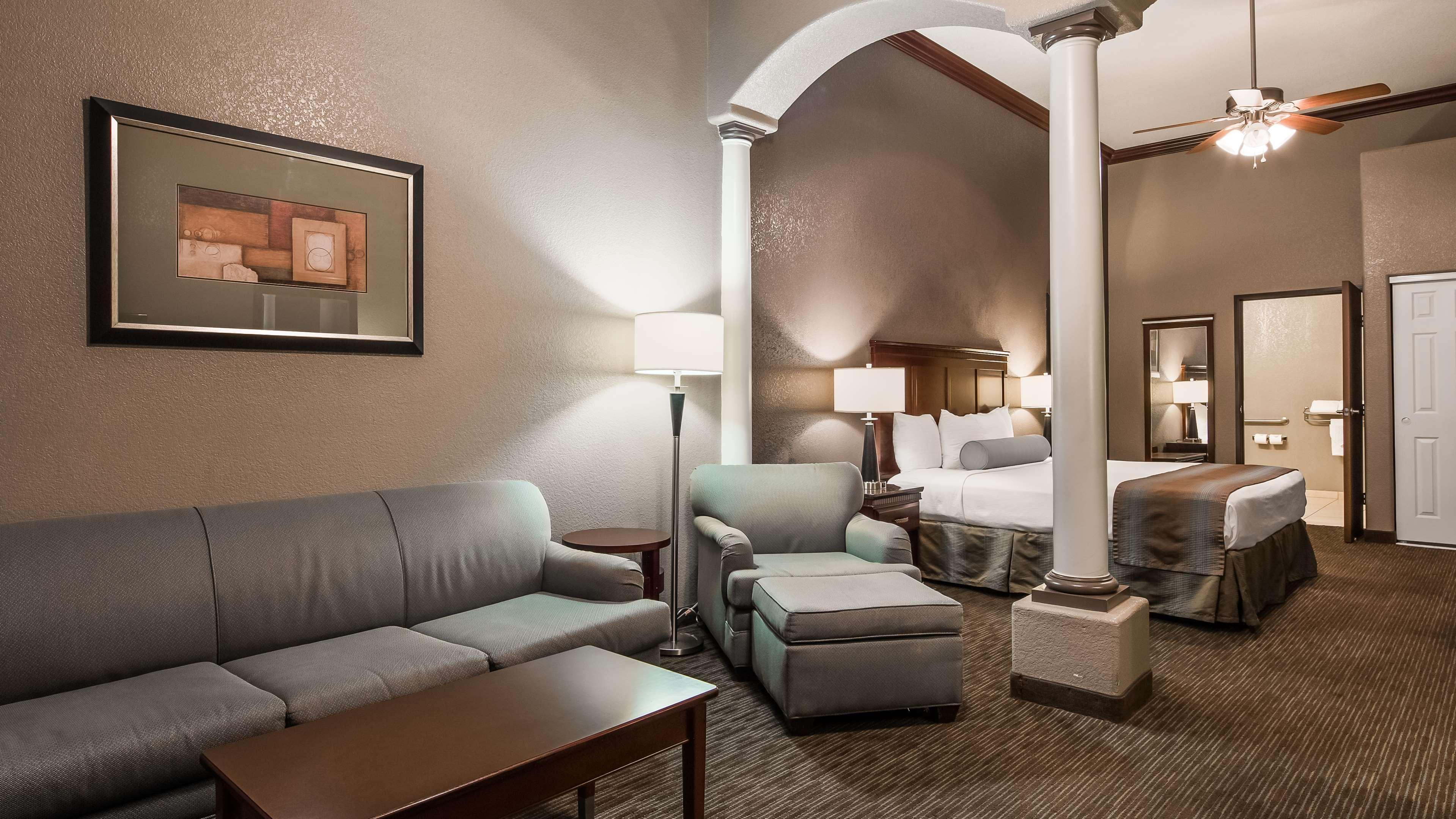 Best Western Plus Main Street Inn Brawley Bagian luar foto